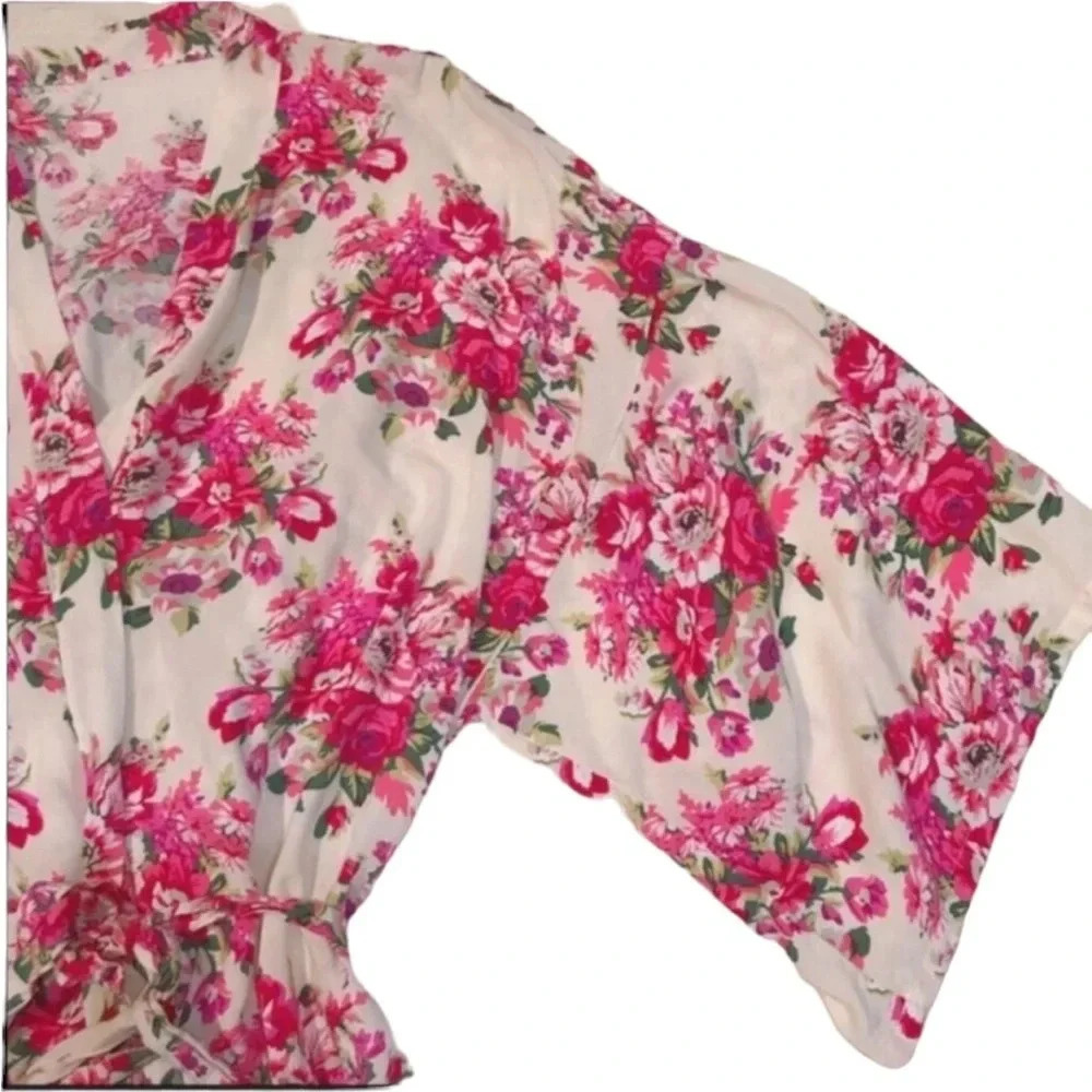 Bridesmaid Gold Floral Wrap Robe Size M/L - Picture 5 of 5